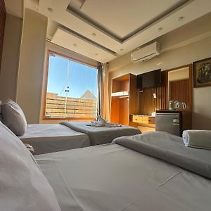 Camera con letto king size